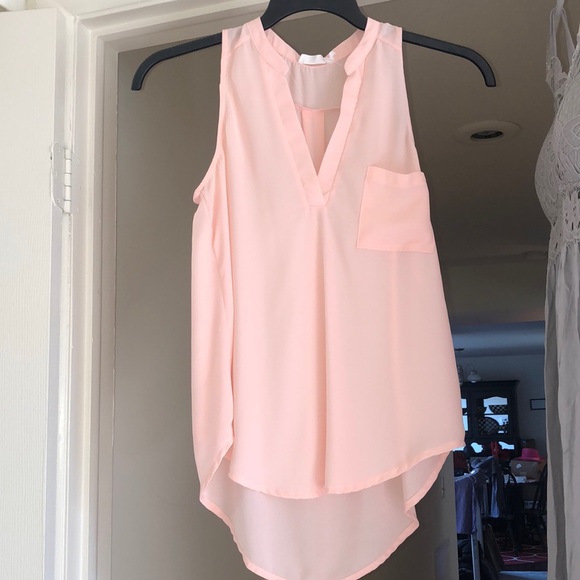 LUSH Tank - Picture 1 of 2